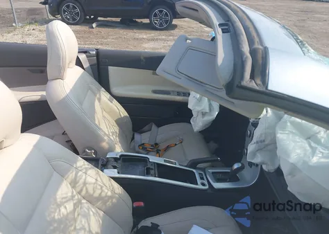 2011 Volvo C70 T5 из США, поврежденный, VIN YV1672MC4BJ110286